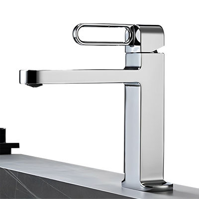 Polished Chrome Zinc Alloy Faucet Single Hole Metered For Bathroom