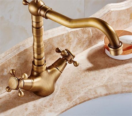 Électroplating ancien robinet de cuisine en laiton brossé plein cuivre OEM pour le bassin de salle de bain