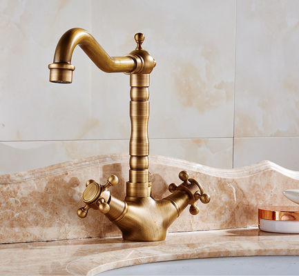 Électroplating ancien robinet de cuisine en laiton brossé plein cuivre OEM pour le bassin de salle de bain