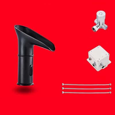 SUS304 Automatic Infrared Induction Water Tap Faucet Cold And Hot All Copper